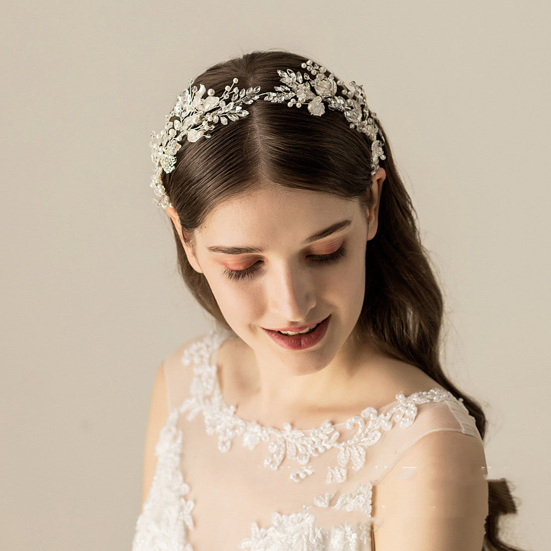 ✨Versatile Alloy Silver Wedding Hairband – Elegant Bridal Hair Accessory✨